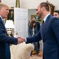 Eduardo Bolsonaro e Trump preparam uso da Lei Magnitsky contra Moraes imagem