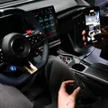 Enjoo ao andar em carro elétrico? Pesquisador explica mal estar imagem