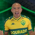 Ex dupla Ba-Vi, Nino Paraíba retorna ao futebol após mais de 700 dias imagem