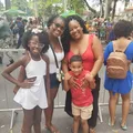 Famílias de todo canto de Salvador vão ao desfile da Independência imagem