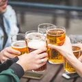 Happy Hour deve ficar mais caro com tarifaço dos EUA; entenda imagem