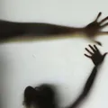 Homem é preso suspeito de estuprar as cinco sobrinhas da esposa imagem