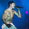 Justin Bieber está bem? Cantor preocupa fãs com vídeo polêmico imagem