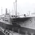 Navio de guerra ganha reforma e vira hotel milionário em Singapura imagem