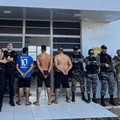 Pai e filhos são presos suspeitos de matar tatuador a facadas imagem