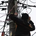 Pena para roubo de cabos de energia sobe para 15 anos; veja o que muda imagem