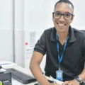 Por que a Geração Z não está controlando as finanças? Veja dicas para organizar renda imagem