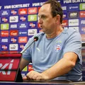 Se tivesse dinheiro trazia o Samuel Lino, dispara Ceni sobre o Bahia imagem