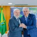 Senador baiano vai votar contra veto de Lula imagem