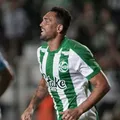 VÍDEO: Ex-Bahia, Gilberto faz dois no Sport e vence goleiro do Vitória imagem