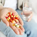 Vitaminas em excesso trazem mais riscos que benefícios à saúde imagem