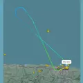 Voo retorna a Porto Rico após passageira ver mensagem "RIP" em celular imagem