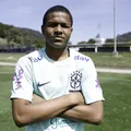 Zagueiro do Vitória é convocado para a Seleção Brasileira Sub-15 imagem