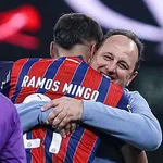 Ramos Mingo se declara a Rogério Ceni e ao Bahia após triunfo heroico - Imagem