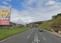 Acidente grave trava ligação entre BR-324 e Avenida Suburbana