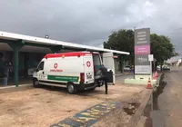 Adolescente envolvido em roubo com vítimas baleadas morre em hospital