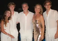 Angélica impõe regra inusitada para Luciano Huck e filhos; saiba qual imagem