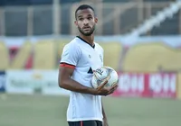 Após seis anos vinculado ao clube, zagueiro é vendido pelo Vitória