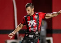Cáceres tem lesão confirmada e desfalca o Vitória sem data para voltar imagem