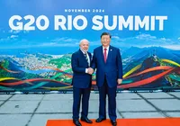 China apoia o Brasil em 'guerra tarifária' com EUA e defende direitos comerciais imagem