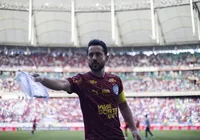 Craque do Bahia, Éverton Ribeiro pode ganhar título de Cidadão Baiano imagem