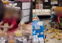 Criança destrói produtos de supermercado e conselho tutelar anuncia medida