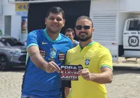 Diego Castro e Alden defendem liberdade de expressão em ato na Barra