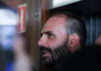 Eduardo Bolsonaro diz que sonha em "colocar Moraes na cadeia"