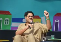 Elísio Lopes Jr. sobre Torto Arado: "É uma Bahia que tem outra cor" imagem