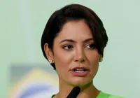 Ex-ministra acusa PF de filmar Michelle Bolsonaro seminua