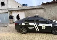 Funcionária é investigada por furtar R$ 33 mil de clientes em loja imagem