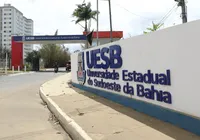 Governo da Bahia paga 2ª parcela do reajuste para professores estaduais imagem