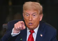 Guerra Fria 2.0? Tarifa de Trump aquece cenário entre Brasil, EUA e China imagem