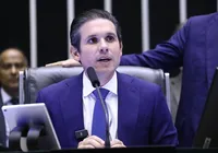 Hugo Motta reforça urgência da reforma administrativa no plenário imagem
