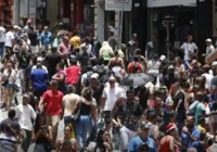 IBGE divulga população total do Brasil, veja o número e quanto mudou imagem