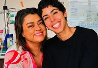 Irmã de Preta Gil detona padre que associou morte da cantora aos orixás imagem