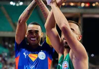 Jean Lucas e Caio Alexandre comemoram goleada do Bahia; assista imagem
