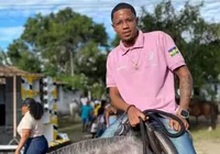 Jovem de 22 anos é morto a tiros durante cavalgada em cidade da Bahia imagem