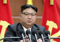 Kim Jong Un promete vencer EUA na comemoração da Guerra da Coreia imagem