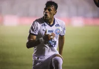 Lucho se torna o terceiro maior artilheiro estrangeiro do Bahia