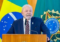 Lula estuda manobra para derrubar 'taxa das blusinhas' imagem