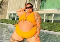 Menos 50 kg: veja antes e depois de Thais Carla após bariátrica