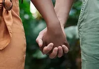 Nem casamento, nem namoro: nova tendência de relacionamento faz sucesso imagem
