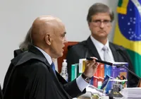 PGR diz que recebeu com “assombro” sanções de Trump contra Moraes imagem