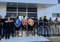 Pai e filhos são presos suspeitos de matar tatuador a facadas imagem