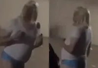 Pastor é flagrado de calcinha e peruca em bar: “Nossa Sister Hong” imagem