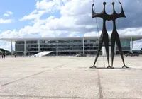 Praça dos Três Poderes terá segurança reforçada para 7 de setembro imagem