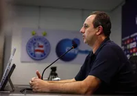 Rogério Ceni prega cautela e evita projeções no Brasileirão