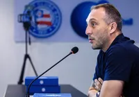 Santoro rasga elogios a Marcos Felipe durante apresentação de João Paulo imagem