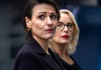 Só 5 episódios: a série de suspense que está bombando na Netflix imagem